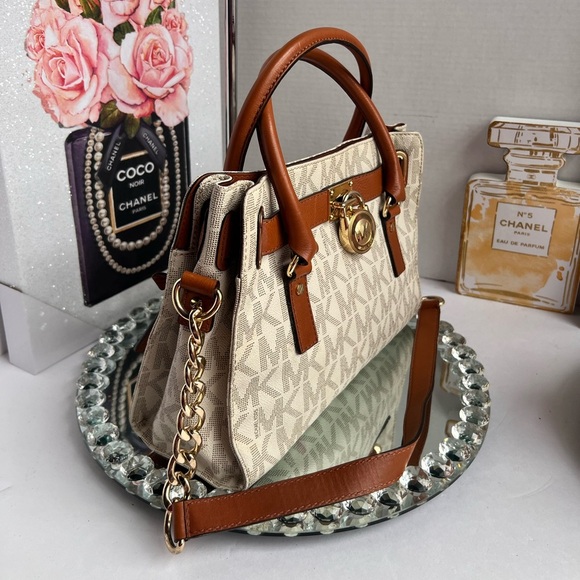 Michael Kors Hamilton vanilla and brown Logo Satchel Handbag  or shoulder bag - Picture 12 of 13